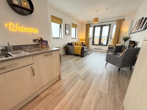 Margate Apartamento | The Penthouse Margate, Balconies, Sea View, Gated Parking, Air Con!
