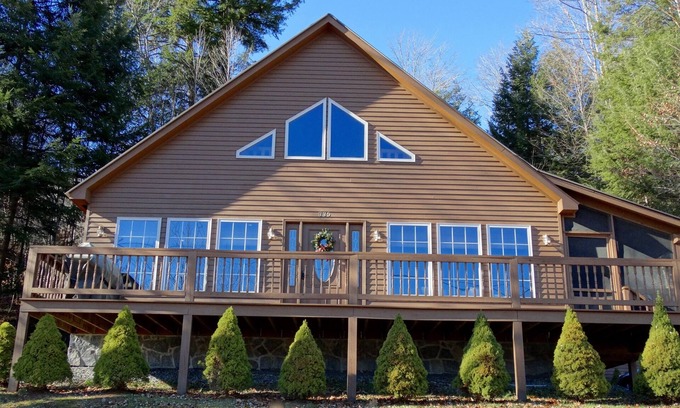 Northville Casa | The Perfect Adirondack Getaway Waterfront Cabin