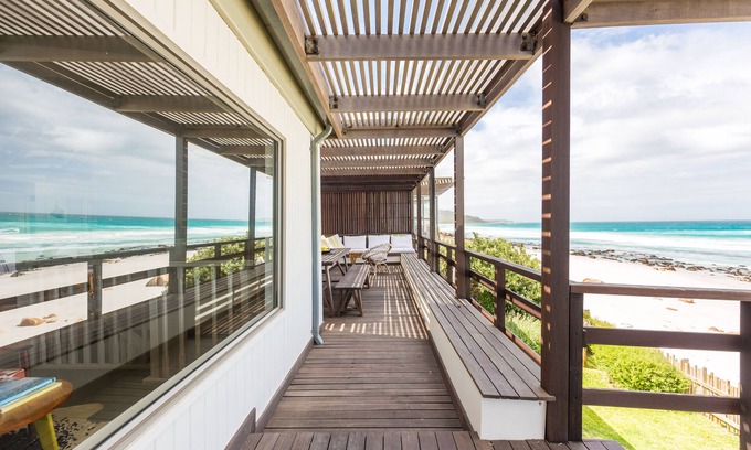 Redhill Casa | The Perfect Beach Bungalow