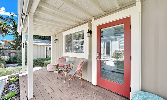 Capistrano Beach Apartamento | The Perfect Container House under the California Sun!