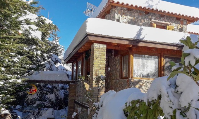 Arachova Chalet De Esquí | The perfect family abode for vacation in Arachova