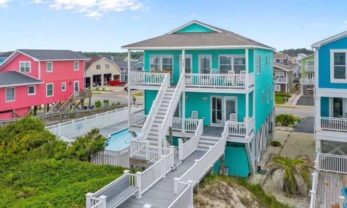 Holden Beach Casa | The Perfect Oceanfront Vacation w/Private Pool!