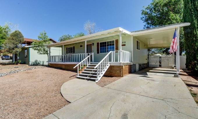 Diamond Valley Cabaña | The Pine Cottage🌲Family Friendly w/VIEWS!