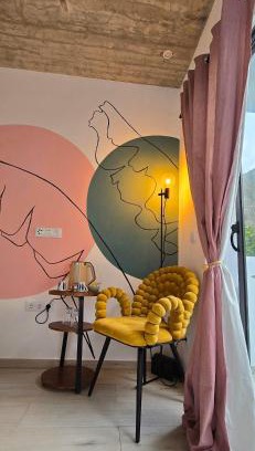 Paul Casa | The Pink Banana