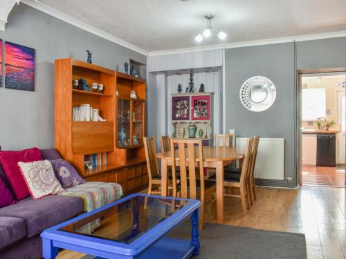 Neath Casa | The Pink House