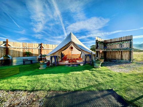 New Cuyama Otro | The Pink Pony Yurt, New Cuyama, CA