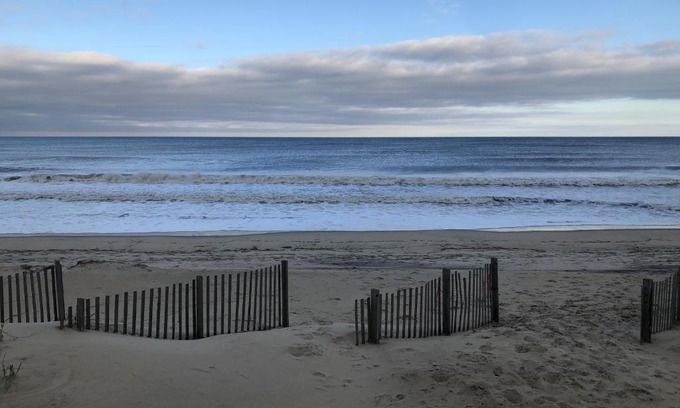 Kitty Hawk Casa | The Pirates' Retreat cottage