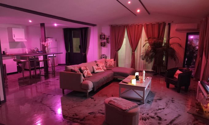 Laluque Apartamento | The pleasure of the senses, a moment of escape