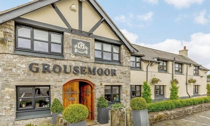 Llandegla Casa | The Plough Inn - Birch Stays (New Home)