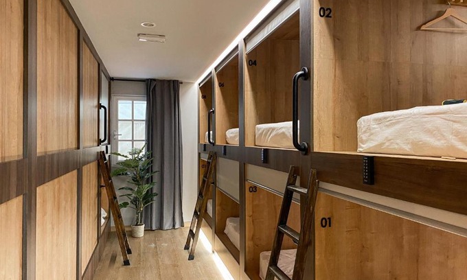 El Pla del Real Hostal | The POD Suite Hostel Blasco