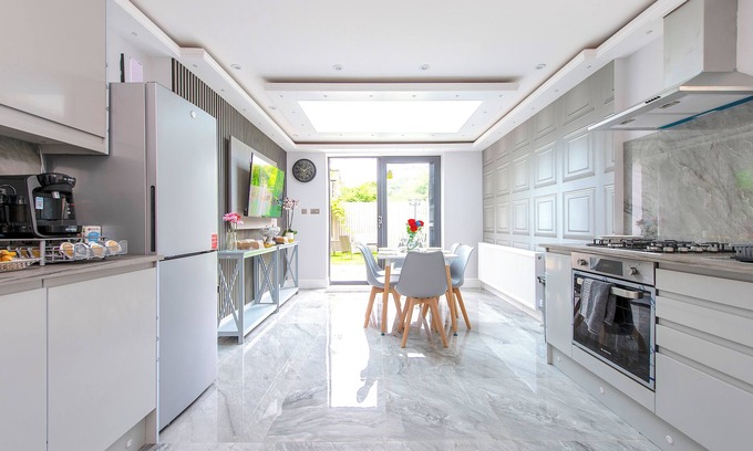 Clapton Casa | The Pond House - Ensuite Rooms
