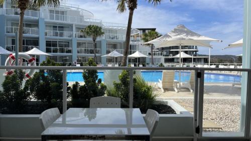 Ettalong Beach Casa | The Pooldeck - Ettalong Mantra,stroll To Beach - Shops