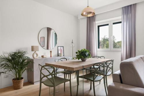 Quartiere XIII Aurelio Apartamento | The Poolside House - new 2 bedroom apartment with terrace