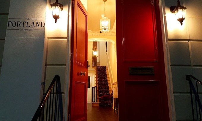 Cheltenham Casa | The Portland Guesthouse