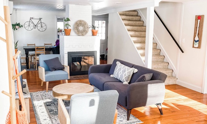 Windham Cabaña | The Purple House by Pettingill Pond