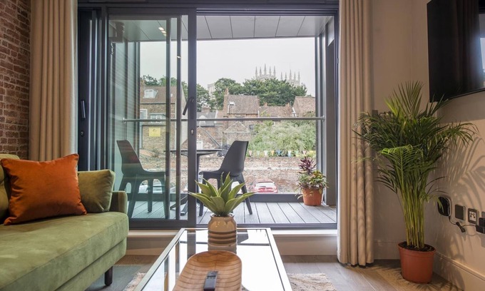 York Apartamento | The Quadrant - The Palm Suite