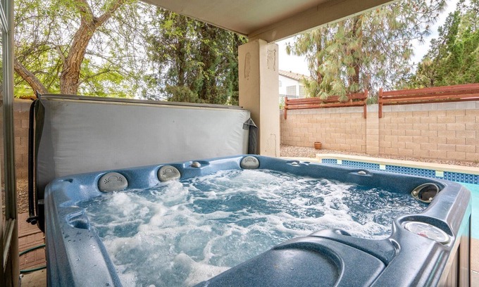 Covey Casa | DESID RIDGE N SCOTTS ~ 5BD / 2BA SPA + PISCINA + MESA DE PISCINA