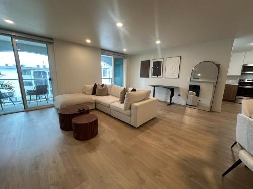 Marina del Rey Apartamento | The Quartz Nook - Elegant 1BR Zen garden View Marina Side