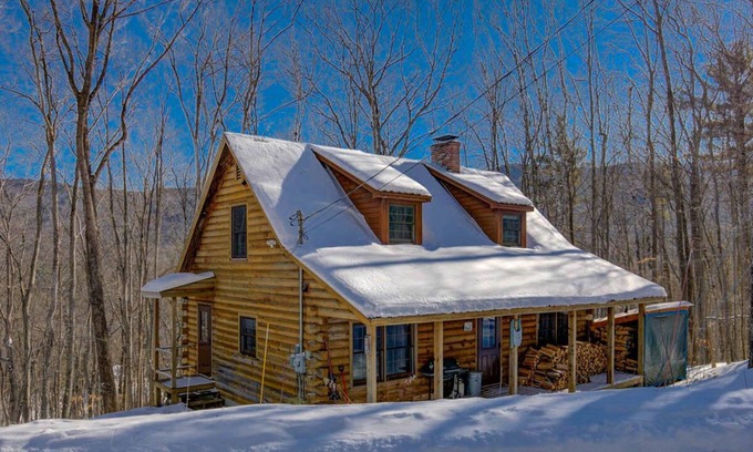 Birchview by the Saco Cabina | The Quintessential Cabin Up North | Prime Location