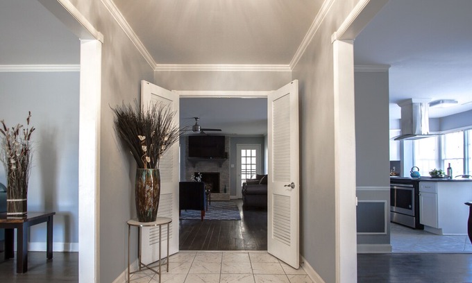 Whitehaven Casa | The Ranch House Near Graceland