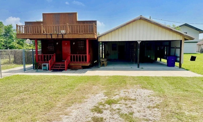 Port O Connor Cabaña | THE RED COTTAGE in POC Where Old West Meets New Fish