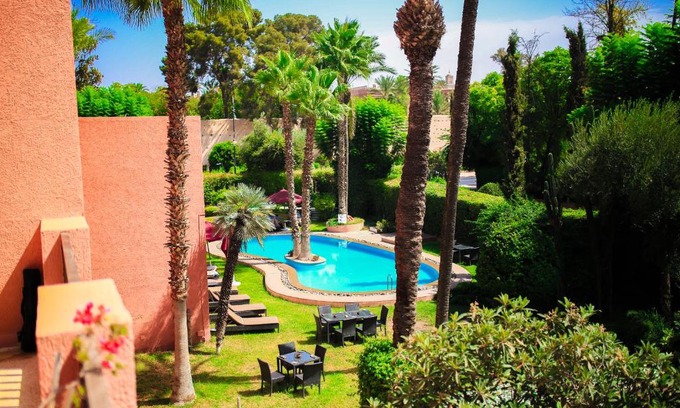 Hivernage Casa | The Red House