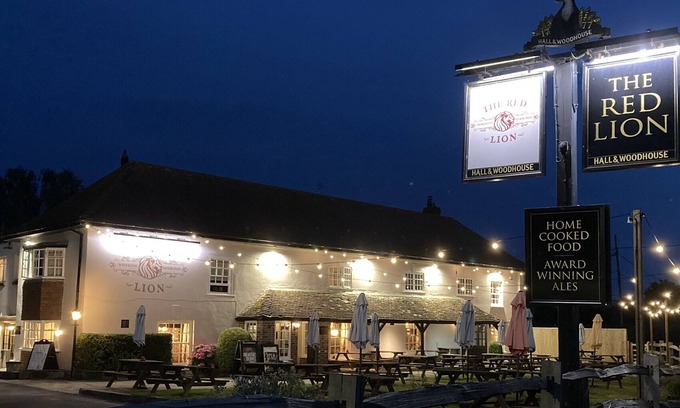 East Knighton Cama Y Desayuno | The Red Lion Hotel