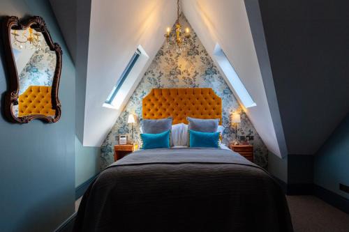 Leytonstone Hotel | The Red Lion Hotel
