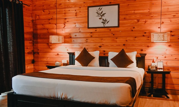 Morjim Hotel | The Regalia Resort