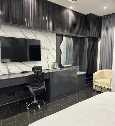 Benin City Hotel | The Residence Hotel And Suites
