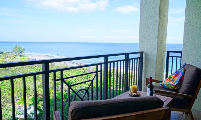 Singer Island Condominio | The Resort at Singer Island hotel condominio 3800 N Ocean Dr 2/2 Ocean View Upgraded