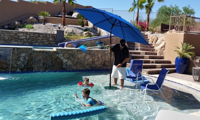 Estrella Mountain Ranch Casa | THE RETREAT, una casa ejecutiva personalizada en Estrella Mtns!