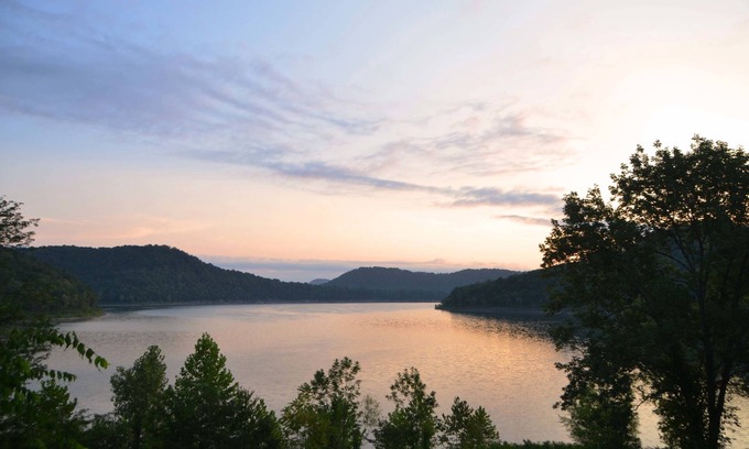 Smithville Cabina | The Retreat at Center Hill Lake