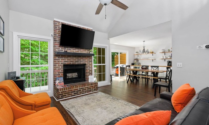 Clemson Casa | The Retreat at Rosehill