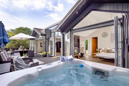 Brayford Casa | The Retreat