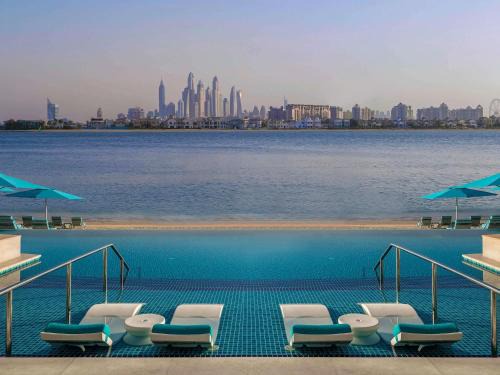 Palm Jumeirah Complejo | The Retreat Palm Dubai MGallery by Sofitel