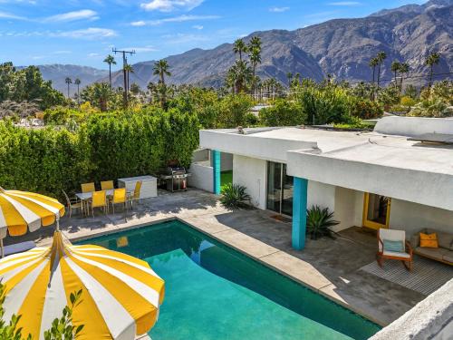 El Mirador Casa | The Ricardo! Mid-Century Villa with Saltwater Pool