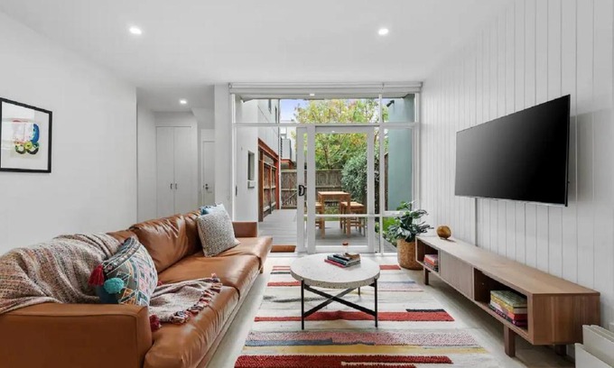 Richmond Casa | The Richmond House by Ready Set Stay
