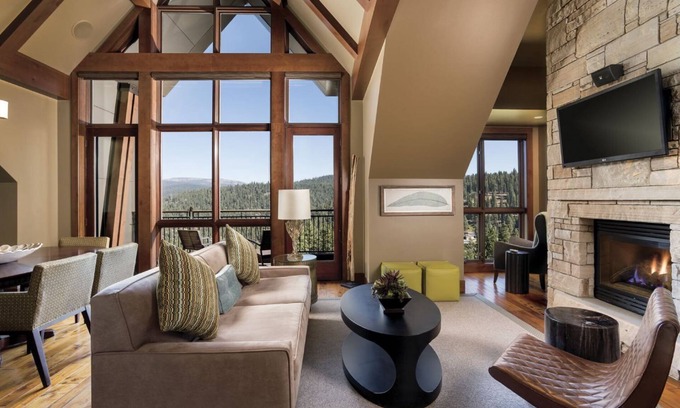 Truckee Villa | The Ritz Carlton Club, Lake Tahoe 3BR