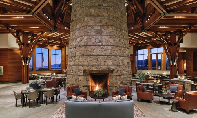 Truckee Complejo | The Ritz-Carlton, Lake Tahoe
