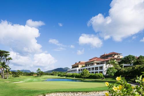 Nago Complejo | The Ritz-Carlton Okinawa