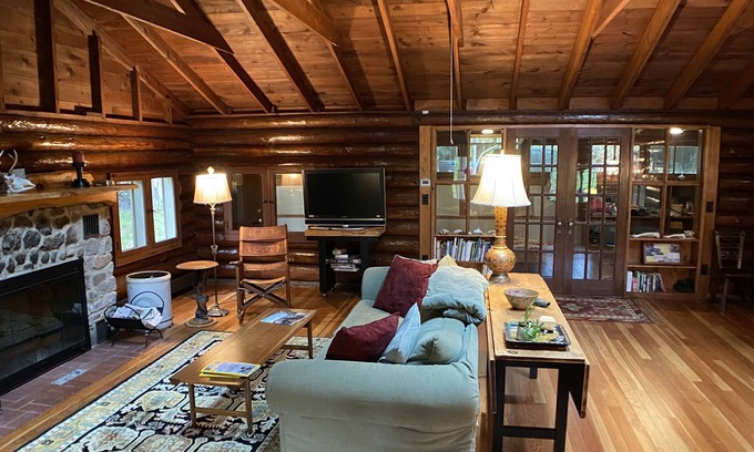 Newaygo Cabina | The River Cabin