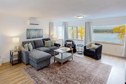 Sandpoint Casa | The River House