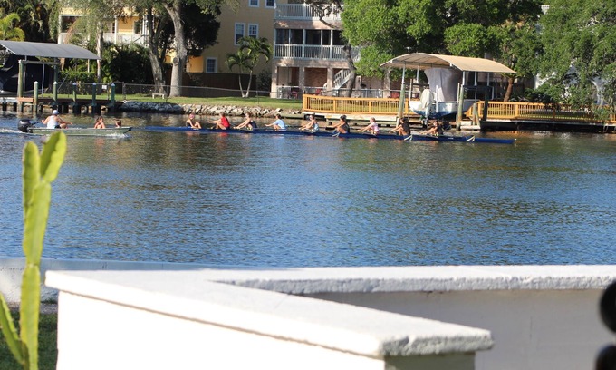 Riverside Heights Casa | The River House