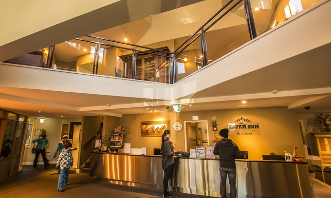 Thredbo Hotel | The River Inn Thredbo