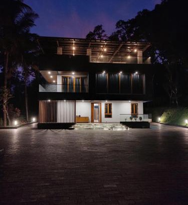 Somvarpet Casa | The Rivernook Home Stay