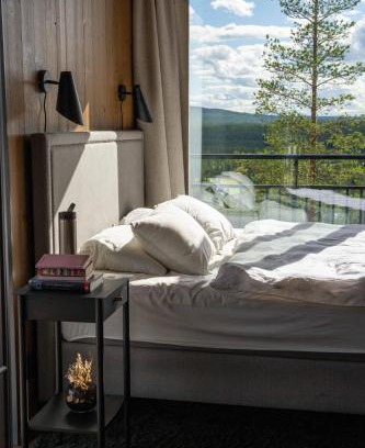 Idre Casa | The Riverside Mountain Lodge - 110sqm clam luxury - including bed linens, towels,