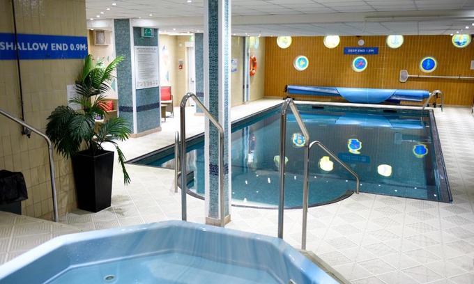 Westbourne Hotel | The Riviera Hotel & Apartments - Alum Chine