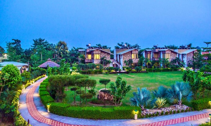 Ramnagar Complejo | The Roar Resort