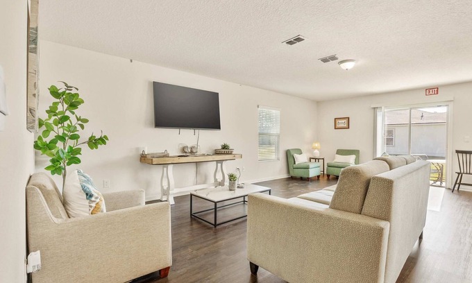 St. Augustine Casa | The Robin’s Nest – 3 BDR 15 Min to Downtown!